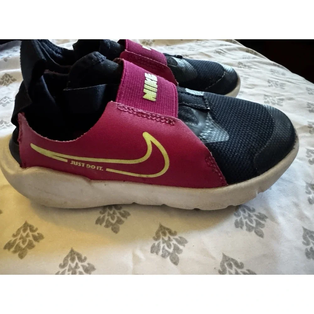 Nike flex runner
